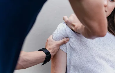 Rug wordt gemasseerd